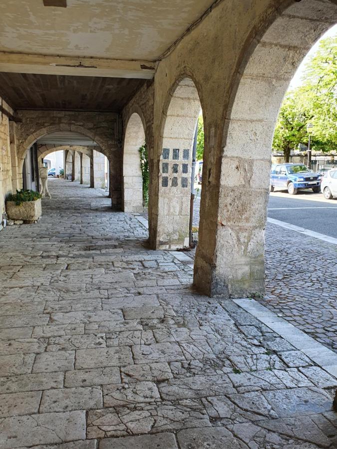 Castelnau-Montratier La Cour Saint Louis B&B 외부 사진